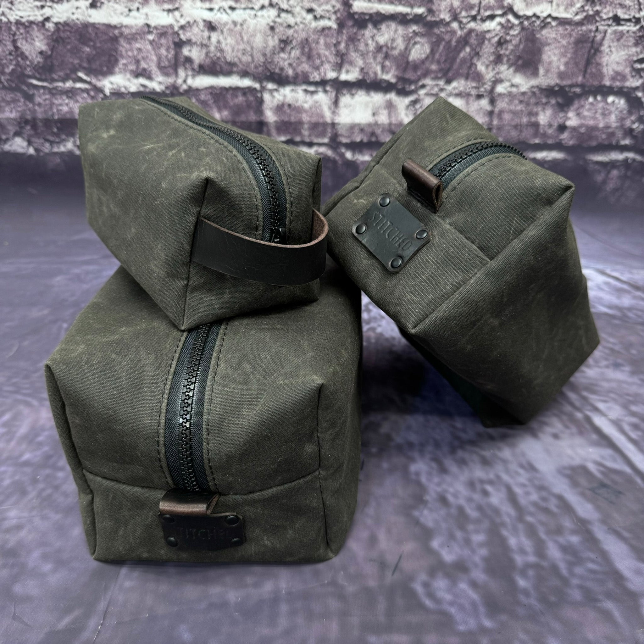 Dopp Kits – Stitched Canvas and Leather