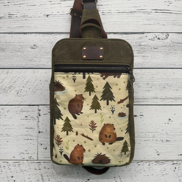Explorer Sling Beaver Print